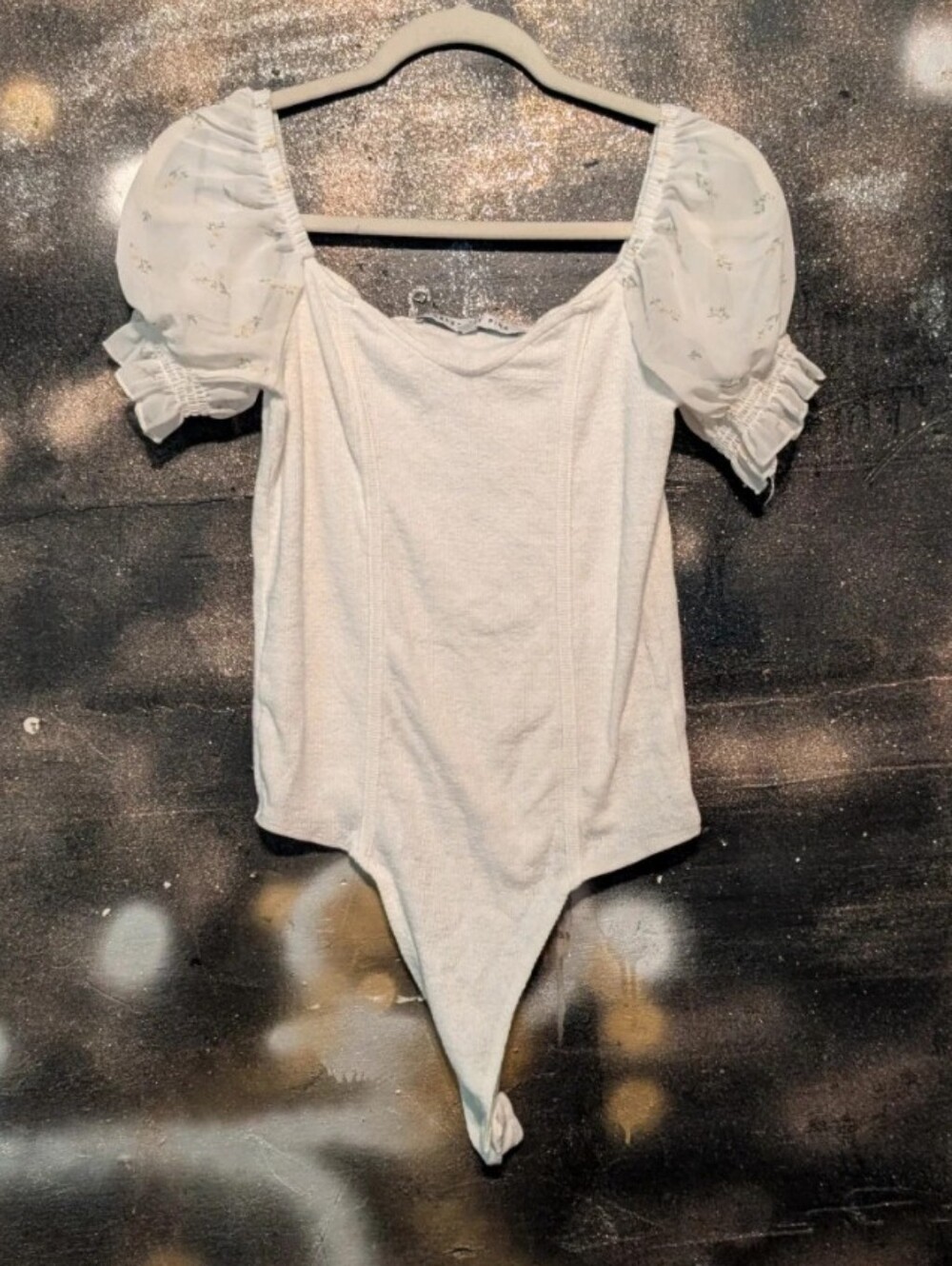 Celebrity Pink White Puff-Sleeve Kids One-Piece Bodysuit